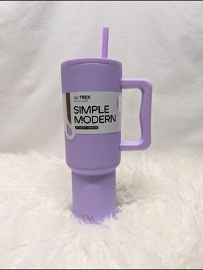 The Trek Lavender 40 oz Tumbler with Handle and Straw